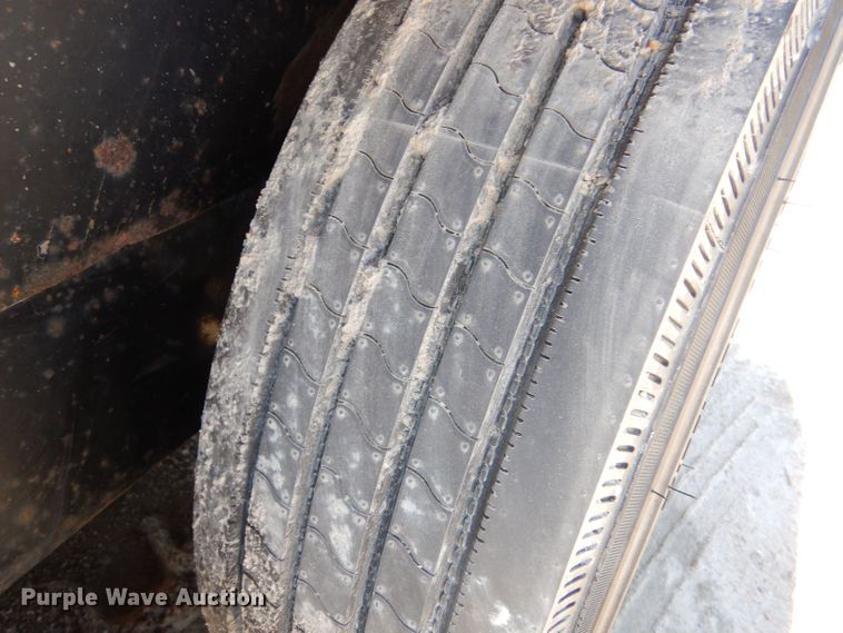 image for item LS9235 2012 Circle D 26GNMP  equipment trailer