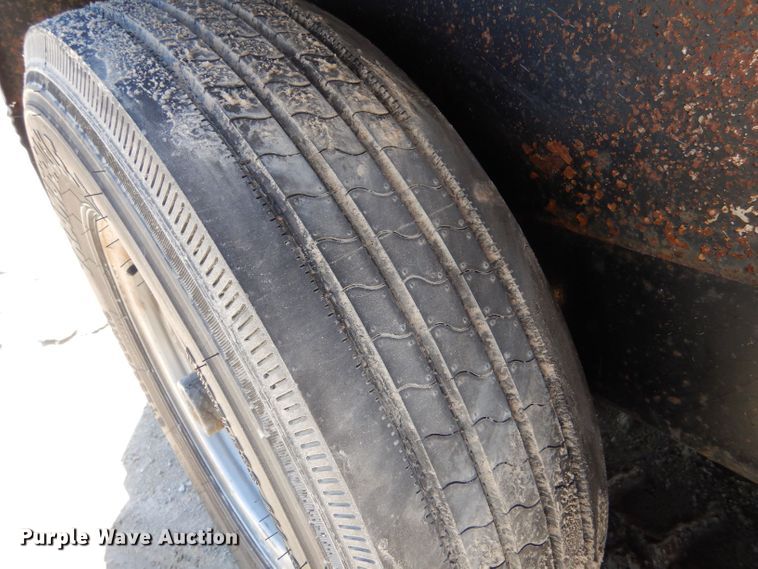 image for item LS9235 2012 Circle D 26GNMP  equipment trailer