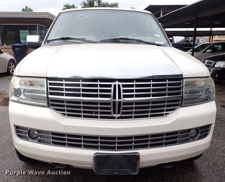 image for item LU9000 2008 Lincoln Navigator  SUV