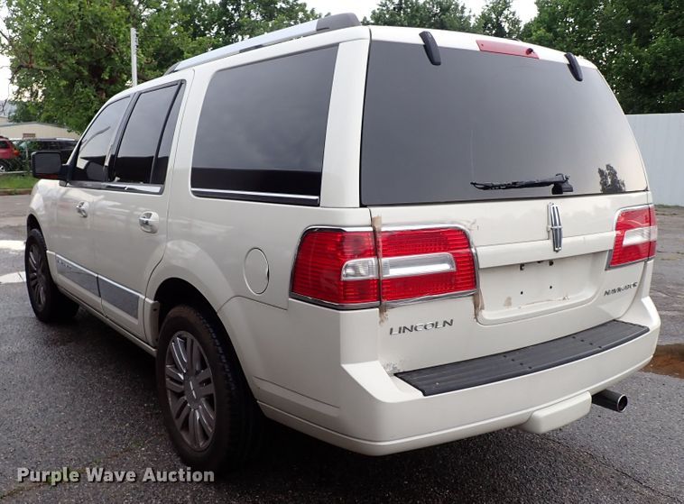 image for item LU9000 2008 Lincoln Navigator  SUV
