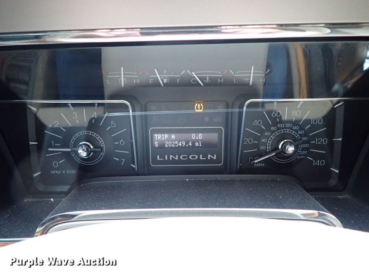 image for item LU9000 2008 Lincoln Navigator  SUV