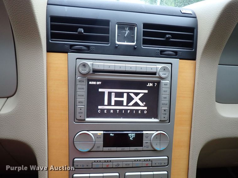 image for item LU9000 2008 Lincoln Navigator  SUV