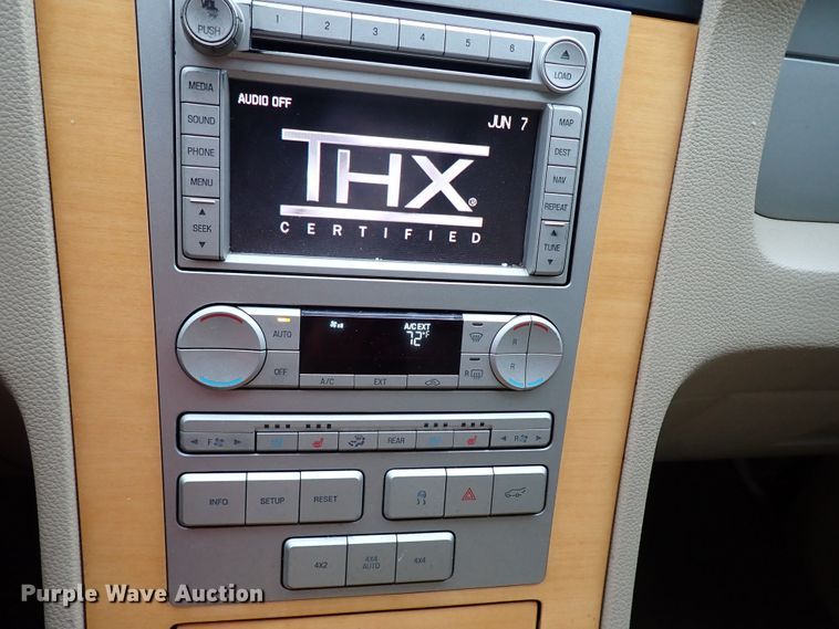 image for item LU9000 2008 Lincoln Navigator  SUV