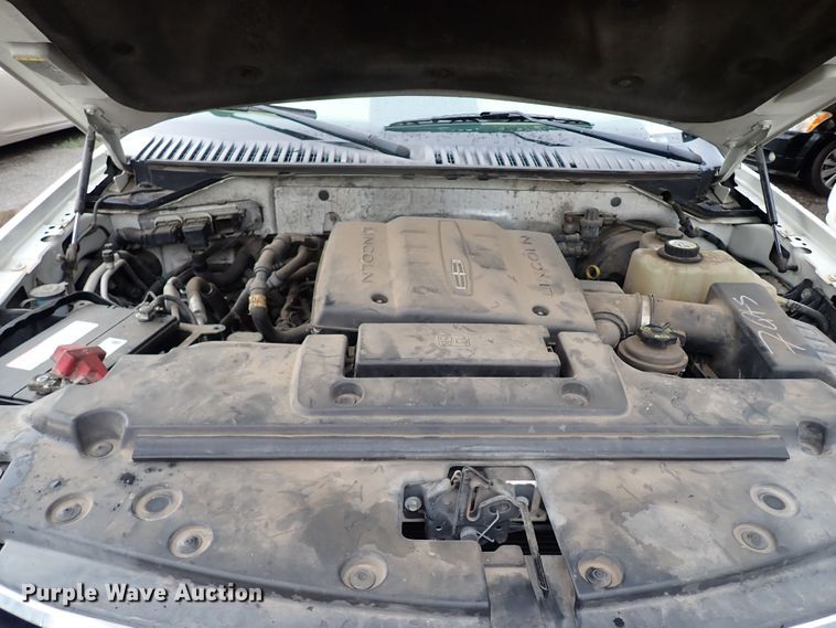 image for item LU9000 2008 Lincoln Navigator  SUV