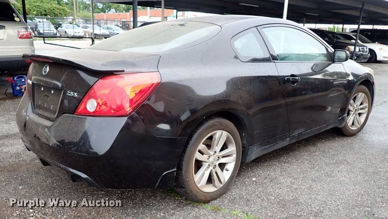 image for item LU9001 2010 Nissan Altima