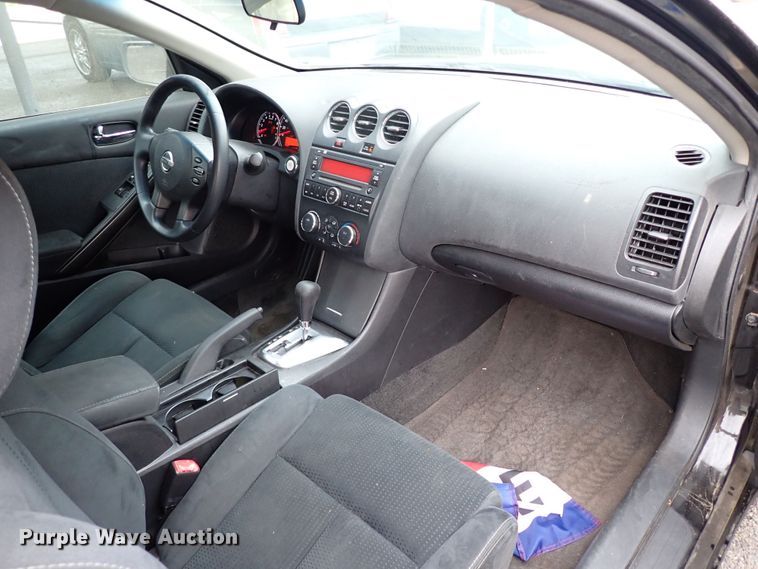 image for item LU9001 2010 Nissan Altima