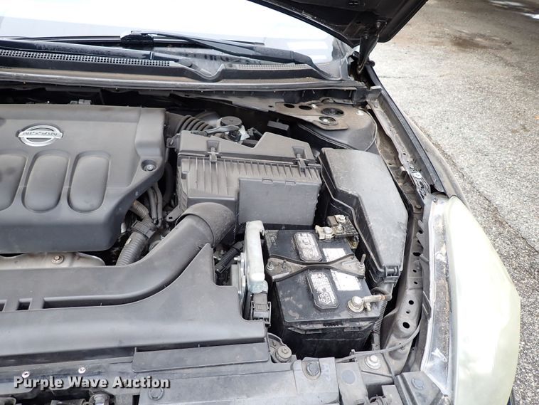 image for item LU9001 2010 Nissan Altima