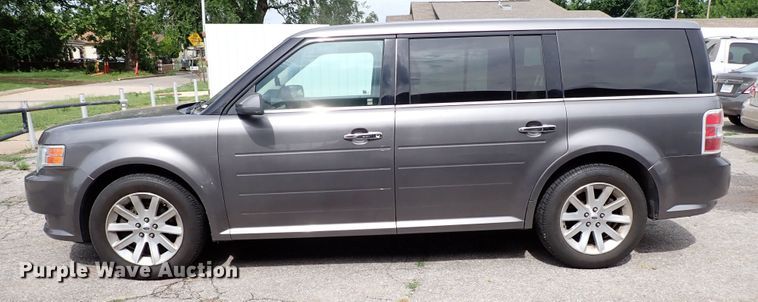 image for item LU9004 2009 Ford Flex  SUV