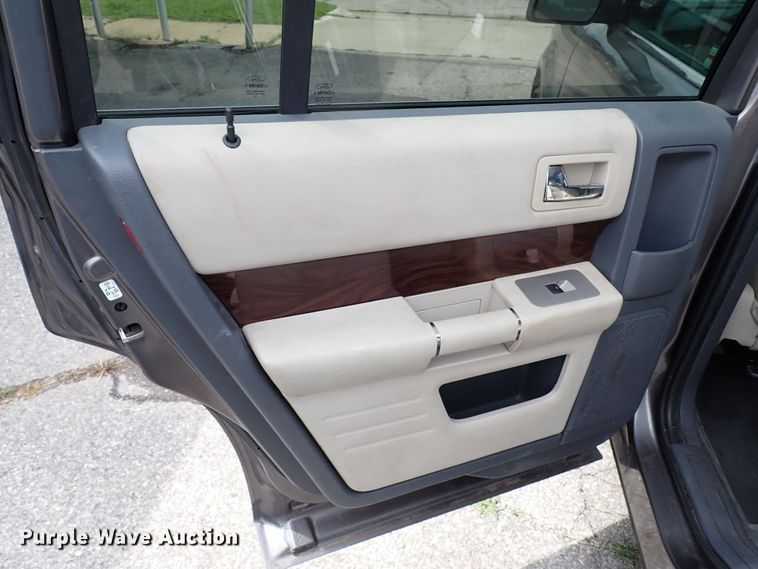 image for item LU9004 2009 Ford Flex  SUV