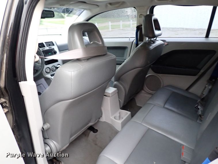 image for item LU9005 2007 Dodge Caliber