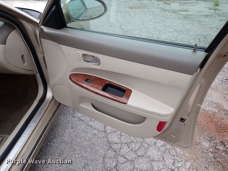 image for item LU9007 2005 Buick LaCrosse