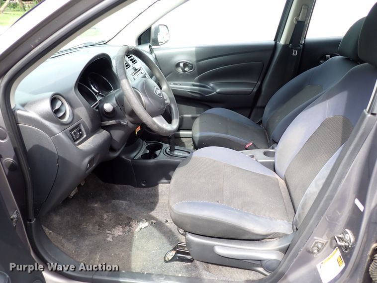 image for item LU9009 2012 Nissan Versa