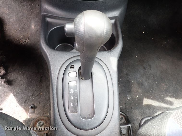 image for item LU9009 2012 Nissan Versa