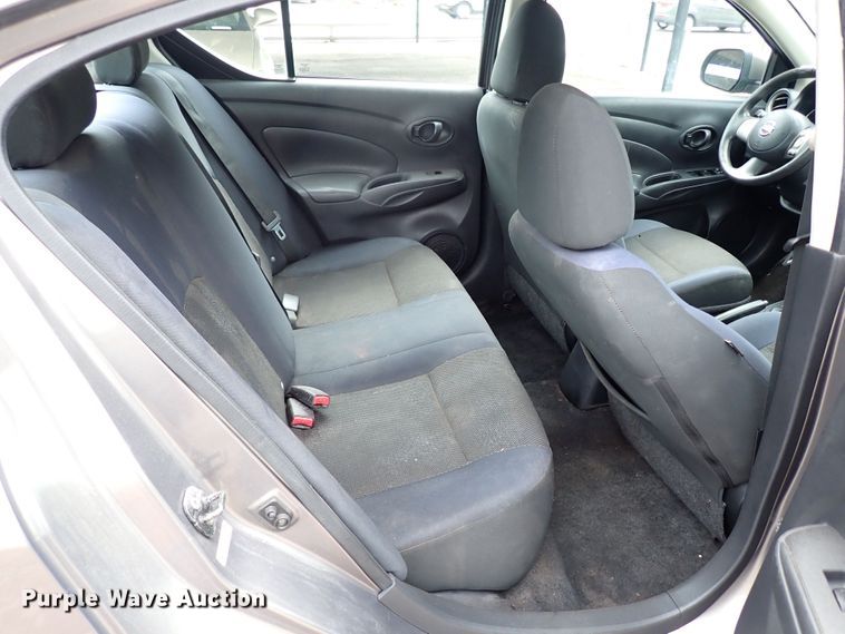 image for item LU9009 2012 Nissan Versa