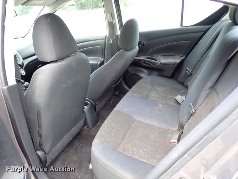 image for item LU9009 2012 Nissan Versa