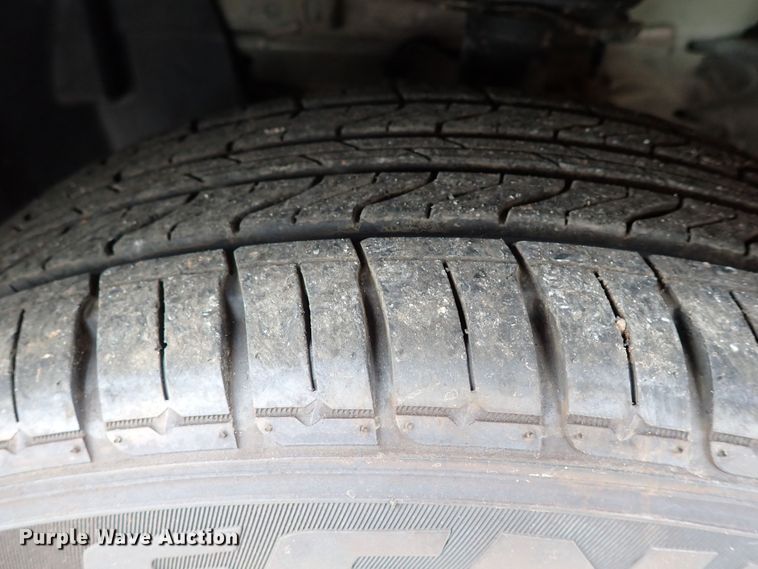 image for item LU9009 2012 Nissan Versa