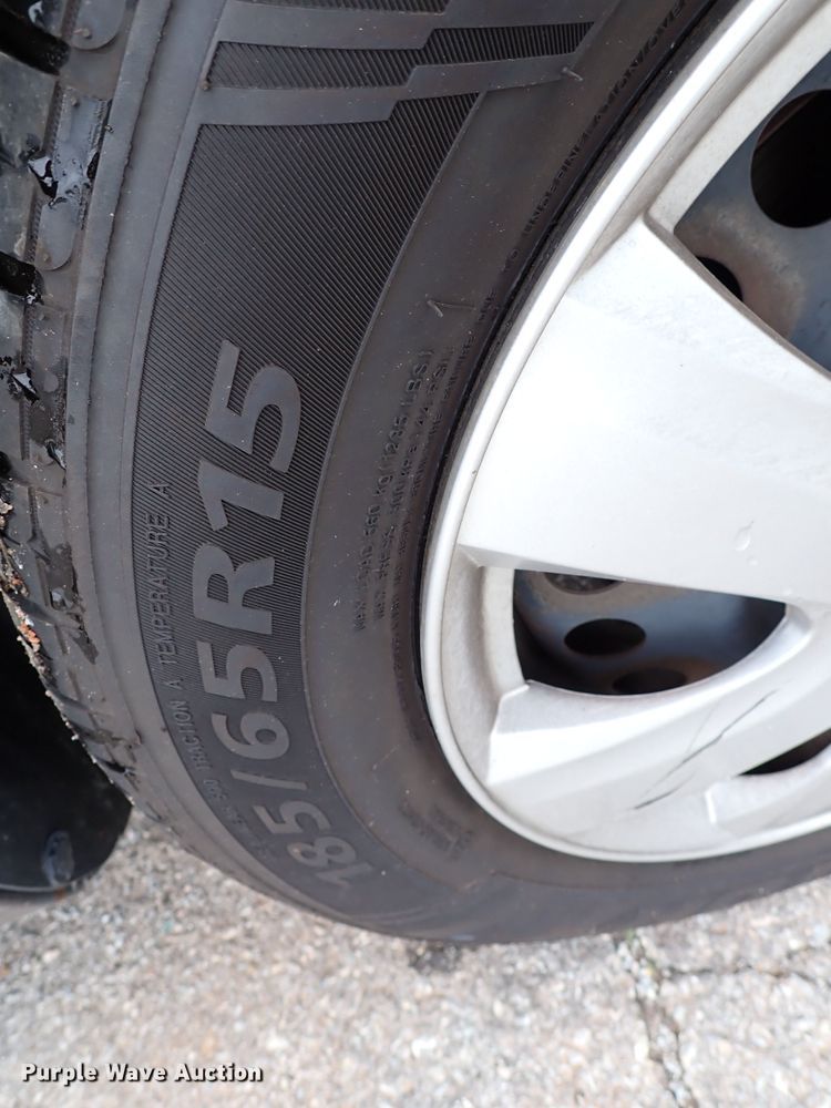 image for item LU9009 2012 Nissan Versa