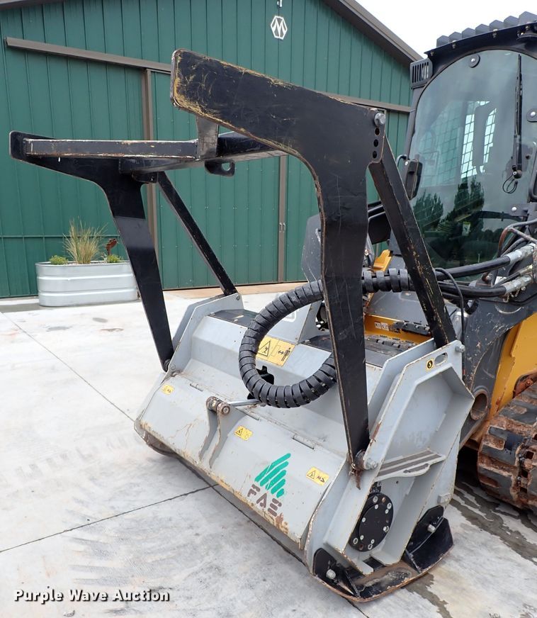 image for item LU9025 FAE UML/SSL 125  skid steer mulcher