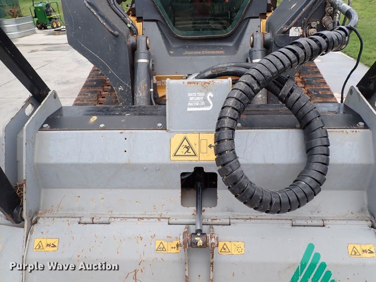 image for item LU9025 FAE UML/SSL 125  skid steer mulcher