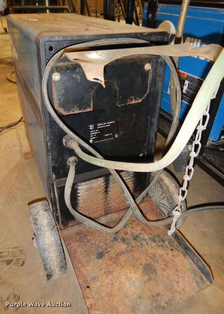 image for item MD9137 Miller Millermatic 150  welder