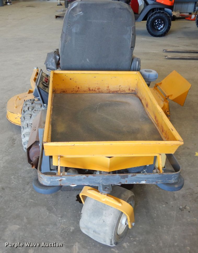 image for item MD9158 Walker MTSD  ZTR lawn mower