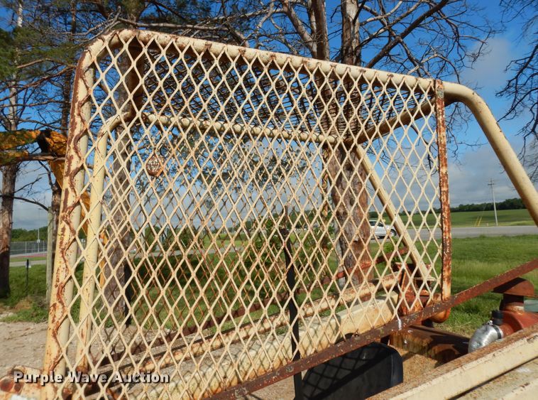 image for item MD9163 Ford  skid steer loader