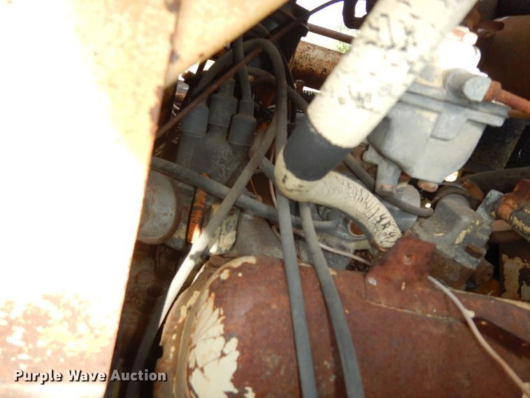 image for item MD9163 Ford  skid steer loader