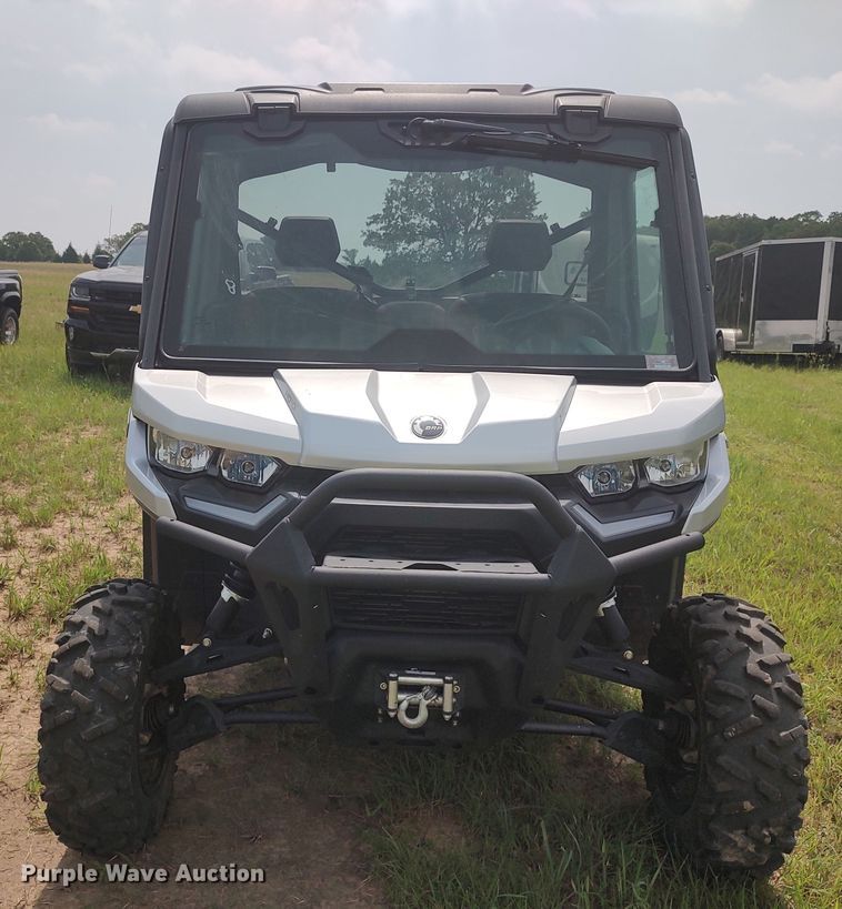 image for item MF9468 2020 Can-Am Defender  utility vehicle