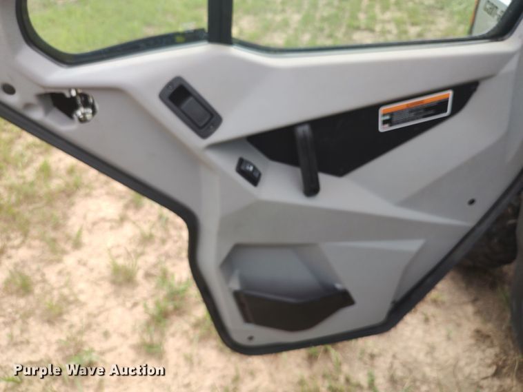 image for item MF9468 2020 Can-Am Defender  utility vehicle