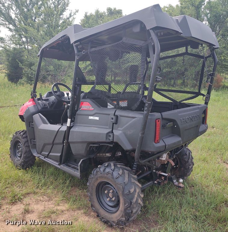 image for item MF9471 2014 Honda Pioneer 700  utility vehicle