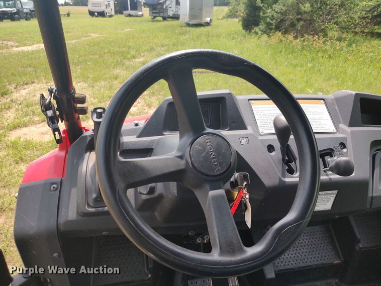 image for item MF9471 2014 Honda Pioneer 700  utility vehicle