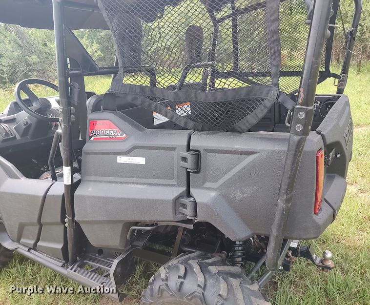 image for item MF9471 2014 Honda Pioneer 700  utility vehicle