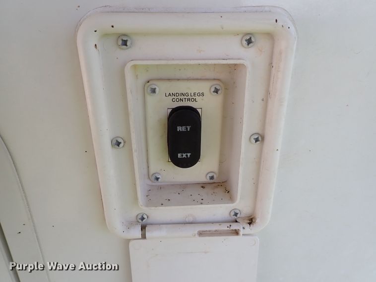 image for item MF9489 2013 Heartland Bighorn  3685RL camper