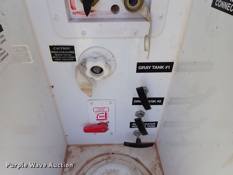 image for item MF9489 2013 Heartland Bighorn  3685RL camper