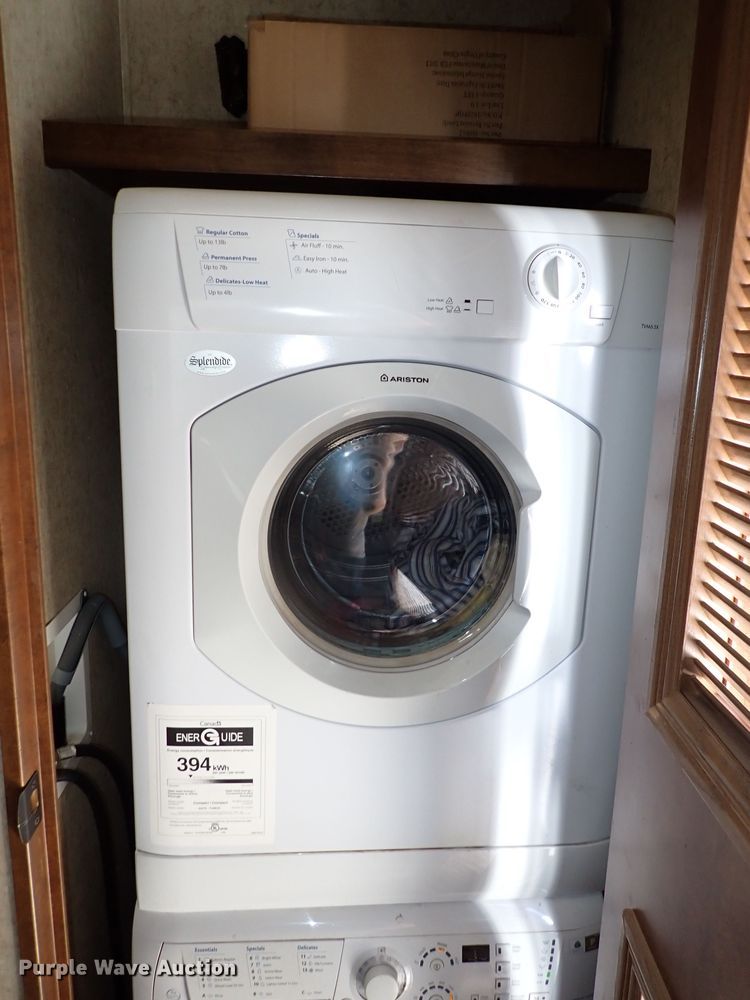 image for item MF9489 2013 Heartland Bighorn  3685RL camper