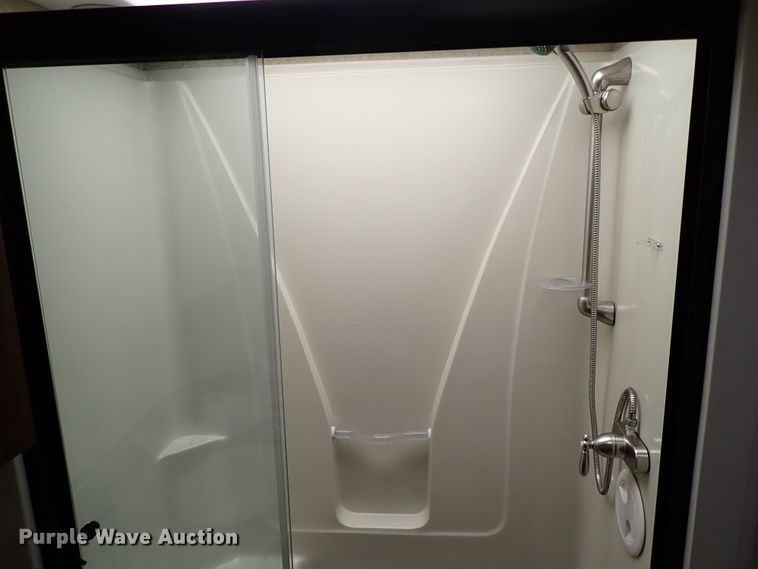 image for item MF9489 2013 Heartland Bighorn  3685RL camper