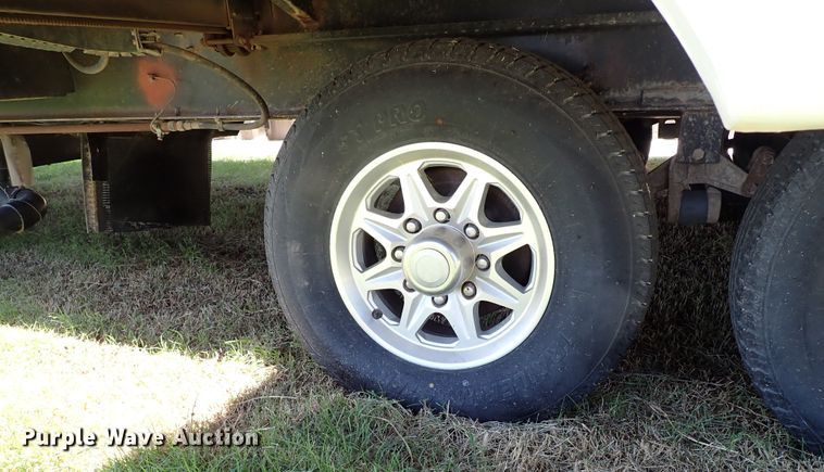 image for item MF9489 2013 Heartland Bighorn  3685RL camper