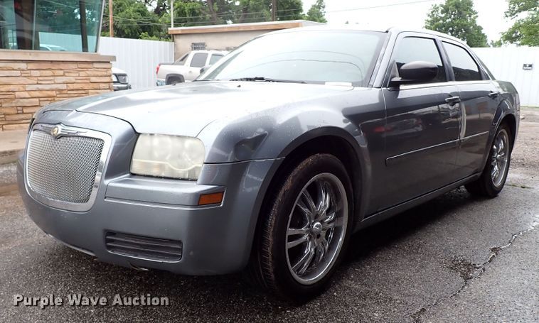 image for item MF9516 2006 Chrysler 300