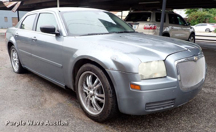 image for item MF9516 2006 Chrysler 300