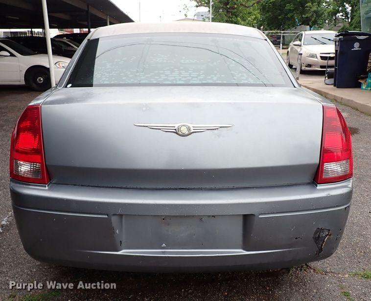 image for item MF9516 2006 Chrysler 300