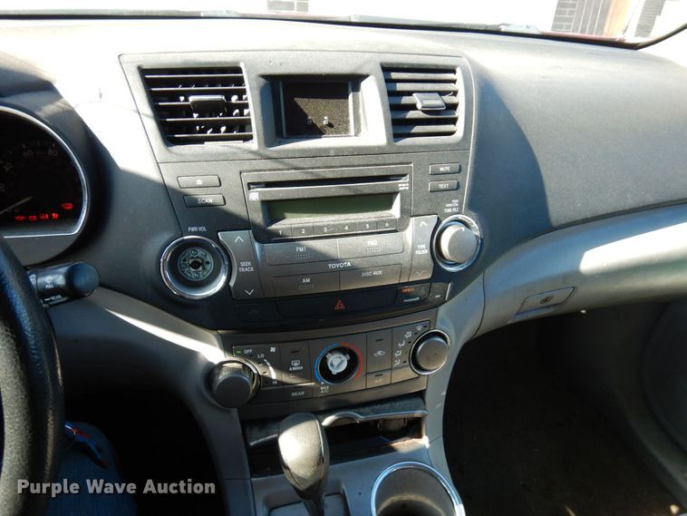 image for item MF9620 2008 Toyota Highlander  SUV