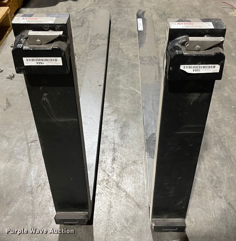 image for item MJ9747 Arrow forks