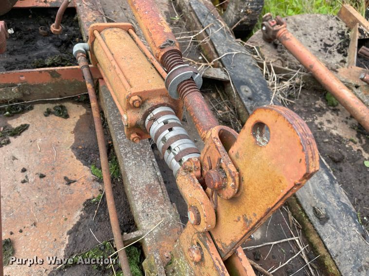 image for item MJ9760 Bush Hog  batwing rotary mower