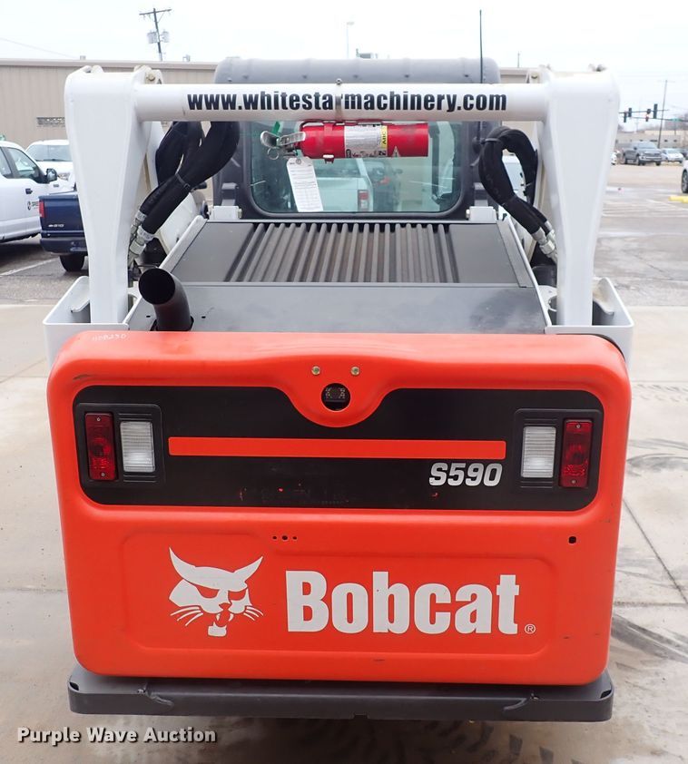 image for item DC4027 2015 Bobcat S590  skid steer loader