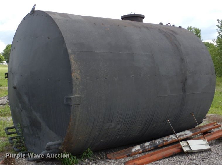 image for item DG6379 Asphalt oil tank