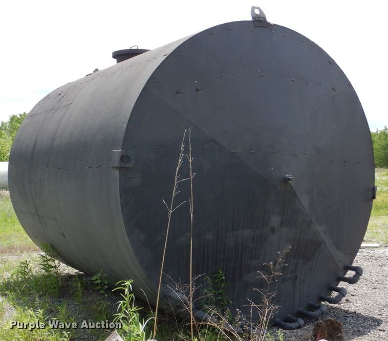 image for item DG6379 Asphalt oil tank