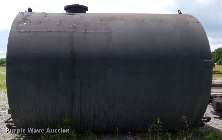 image for item DG6379 Asphalt oil tank