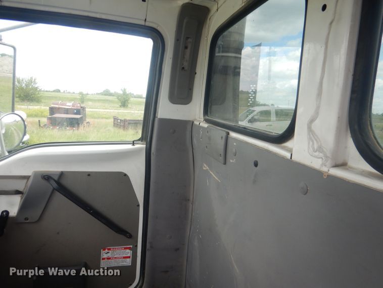 image for item DJ1324 1999 Sterling LT9511  ready mix truck