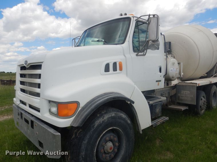 image for item DJ1324 1999 Sterling LT9511  ready mix truck