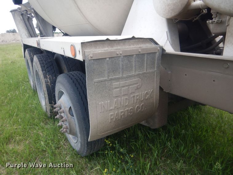 image for item DJ1324 1999 Sterling LT9511  ready mix truck